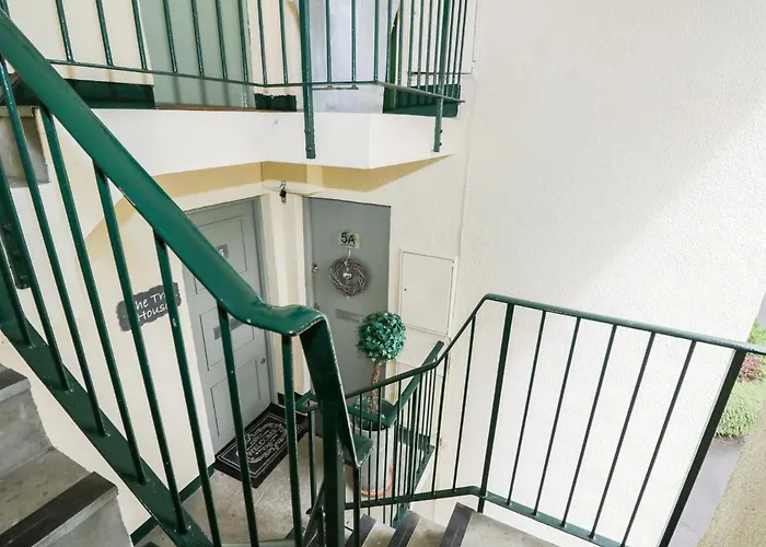 Bowness Hideaway Windermere